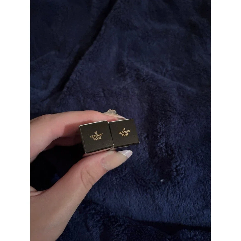 Tom ford lipstick x2 1g shade 19